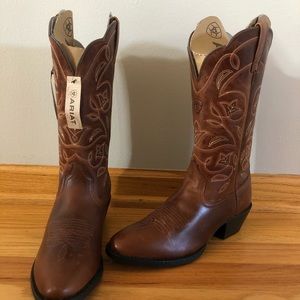 Women’s Ariat Heritage R Toe Western Boot